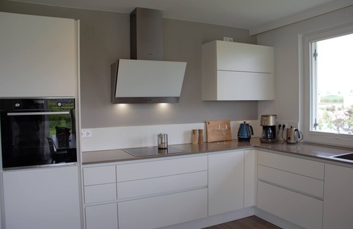 Gross Schwansee Casa | Designer vacation home ★ Sauna ★ Whirlpool ★ WMF kitchen ★ Beach ★ Go-kart