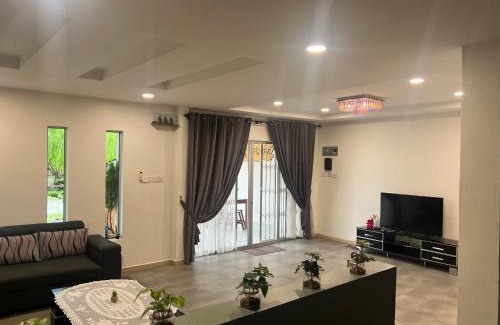 Kuching Casa | De Garden 贵花园 Close to Aeon Mall