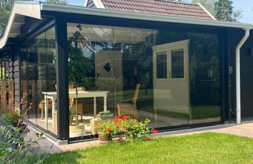 Bellingwolde Casa | De Groninger Zeeuw by Droomvilla