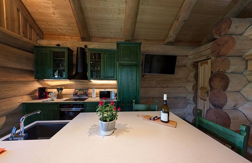 Gross Nemerow Cabina | Log Cabins Naturstammhaus Ostsee 14 - Feriendorf Tollensesee