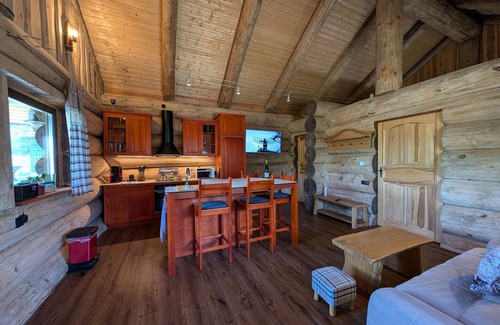Kraase Cabina | Log Cabins Naturstammhaus - Ferienhaus Rügen 16 - Feriendorf Tollensesee