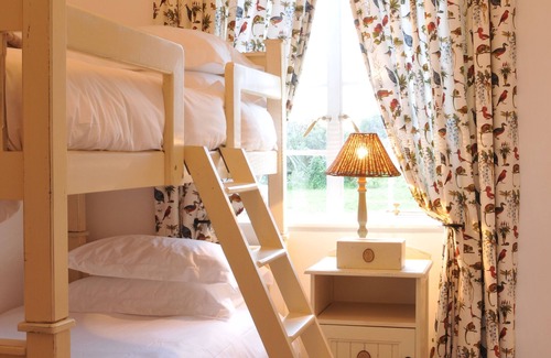 Bredasdorp Casa | De Hoop Village Cottages
