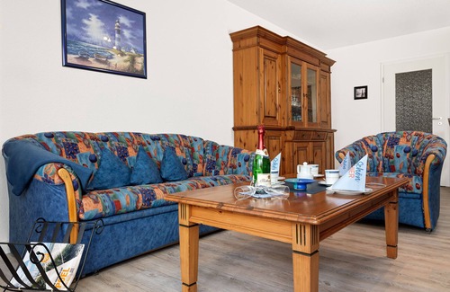 Am Schwarzen Busch Apartamento | App. Albatros - sea view! Here you can see, hear and smell the sea.
