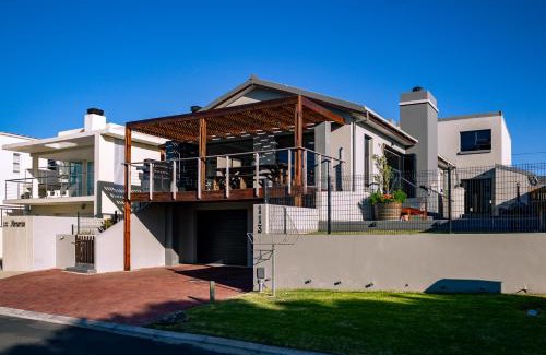 De Kelders Apartamento | De Kelders Hideaway with Heated Pool
