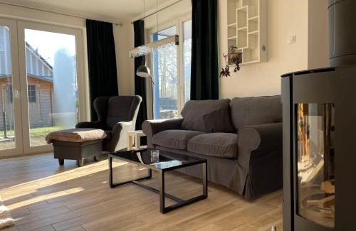 Klausdorf Casa | Ferienhaus am Gutspark 3, Klausdorf, ca 250 m bis zur Badestelle