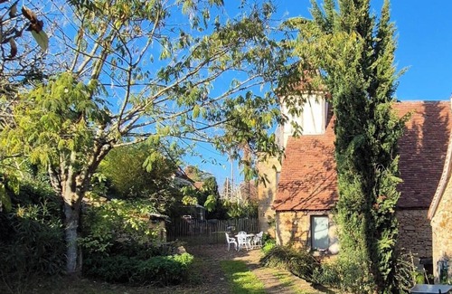 Saint-Michel-Loubejou Casa | De l'autre côté du lavoir, au calme