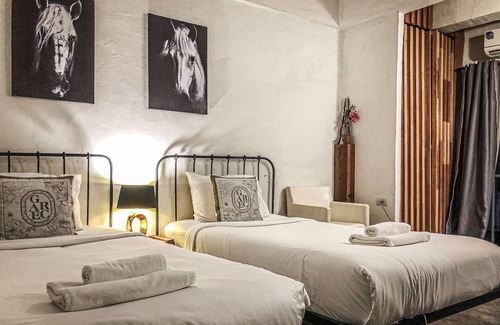 Nai Mueang Hotel | de Lit Hotel