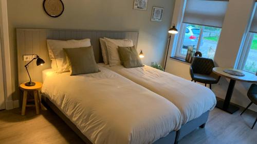 Gapinge Cama Y Desayuno | De Logeerkamer Gapinge
