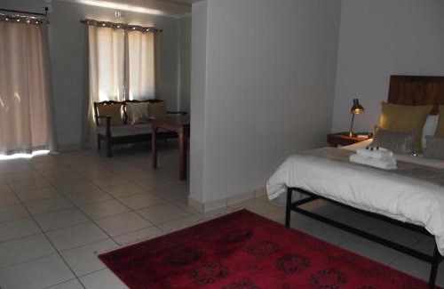 Upington Casa | De Nachtuilen Guesthouse