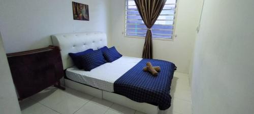Si Rusa Villa | De Nadia Homestay