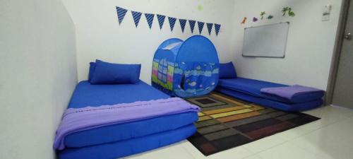 Si Rusa Villa | De Nadia Homestay