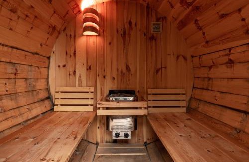 Zaandam Cama Y Desayuno | De oude slaght- luxe suite met buitensauna