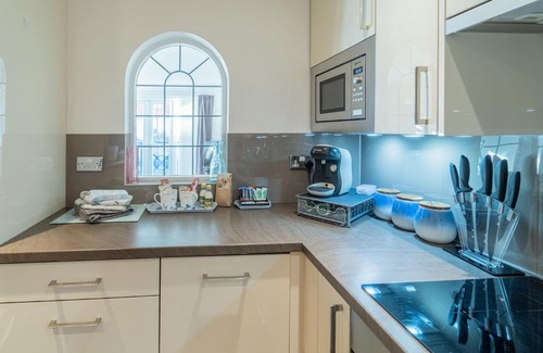 Eastbourne Casa | De Rosa