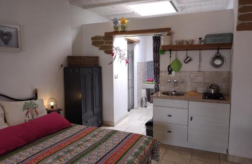 Westkapelle Apartamento | DE TUINKAMER Bed by the Sea