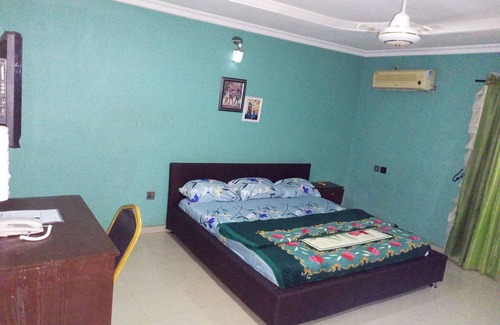 Badagry Hotel | De Villa Hotel and Suites