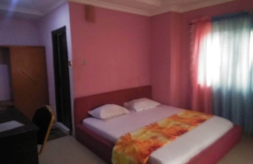 Badagry Hotel | De Villa Hotel and Suites
