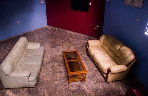 Ikotun Hotel | De Web Hotel & Lodge