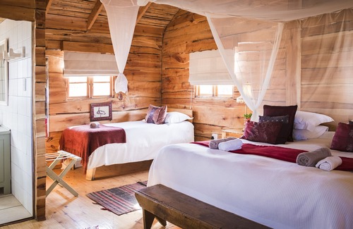 Oudtshoorn Casa | De Zeekoe Guest Farm