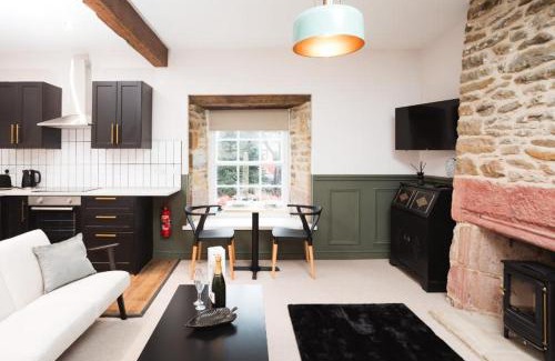 Chapel en le Frith Apartamento | Deacons Bank Penthouses, Two Luxury Apartments