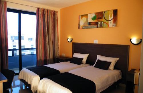Paceville Hotel | Dean Hamlet Hotel