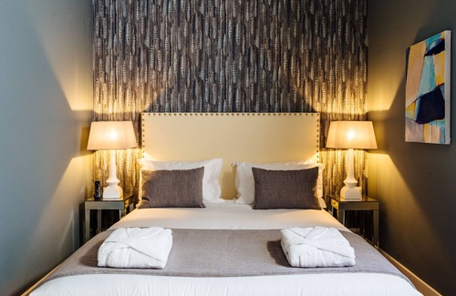 Misericordia Hotel | Dear Lisbon - Gallery House