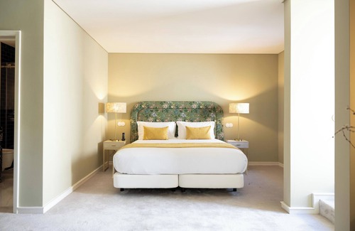 Lisbon Old Town Hotel | Dear Lisbon -Valmor Palace