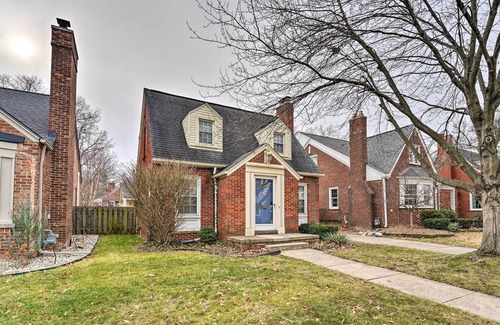 Dearborn Cabaña | Dearborn Home w/ Games & Furnished Patio