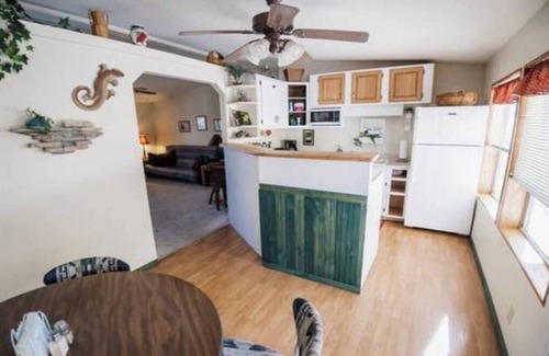 Beatty Casa | Death Valley Double Suite 3-bedroom house with WiFi, AC