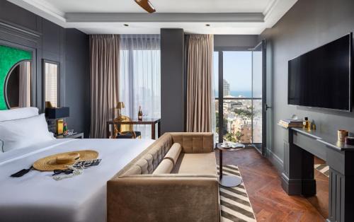 Tel Aviv Hotel | Debrah Brown, a member of Brown Hotels