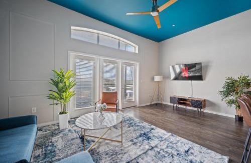 St. Edwards Apartamento | Debut SOCO