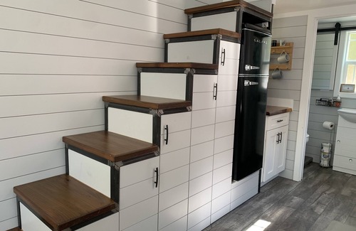 Flat Rock Casa | DEC-FEB MONTHLY 50% OFF Tiny House@Backyard 🍎Cottages