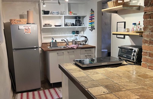 Oakhurst Apartamento | Decatur Garden Studio Apartment