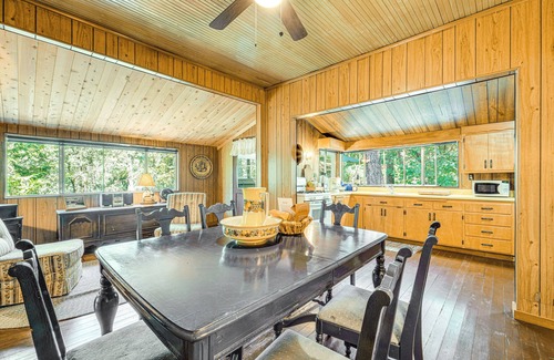 Washington Cabina | Deck + Al Fresco Dining: Washington Cabin Escape!