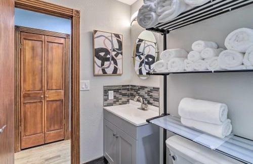 City Park West Casa | Deck and Fenced Yard Capitol Hill Townhome