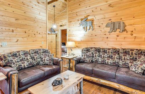 Murphy Casa | Deck and Fire Pit Smoky Mountain Cabin Hideaway!