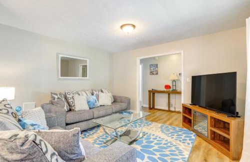 Stockbridge Casa | Deck and Game Room Family Home in Stockbridge!