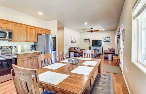 Clay Springs Cabina | Deck & ATV Trail Access: Quiet Cabin in Show Low