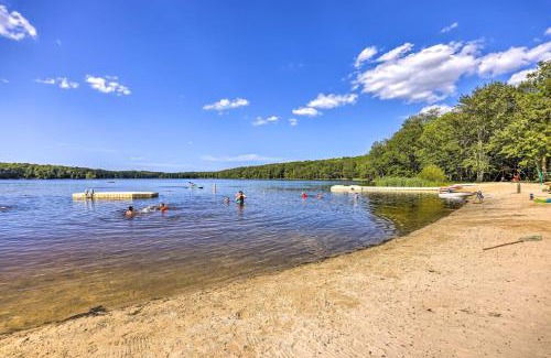 Gouldsboro Casa | Deck, Fire Pit and Beach Access Big Bass Lake Home