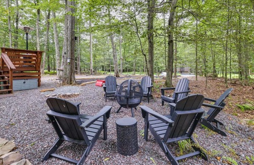 Gouldsboro Casa | Deck, Fire Pit and Sauna Big Bass Lake Getaway!