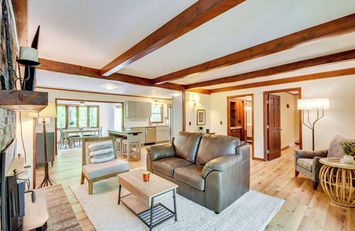 Tiger Casa | Deck & Game Room: Mountaintop Hideaway in Tiger!