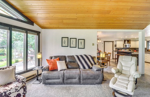 Libby Casa | Libby Home on Golf Course w/ Deck & Mtn Views!