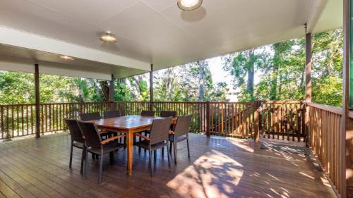 Woorim Casa | Decked out for a Fantastic Holiday - Winnett St, Woorim (Upstairs only)
