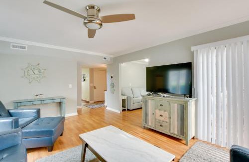 Hilton Head Casa | Decks and Pool Access Hilton Head Island Townhome