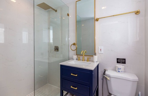 Surfside Apartamento | Deco Drift 2 bedroom Apartment