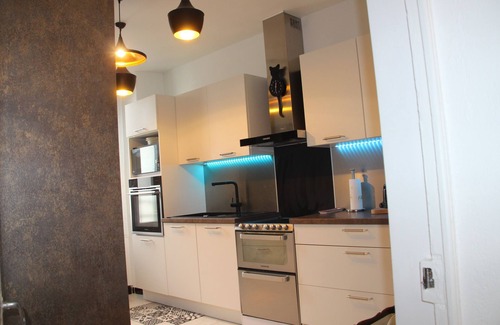 Les Arcs-sur-Argens Casa | Decorator's house in the Var with garden terrace and barbecue