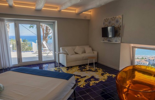 Raito Casa | Decori Suites Amalfi Coast