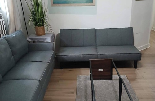 Jacksonville Casa | Decottes · Three Bdrm/Fast WiFi/Fence/Big Bk Yard/RokuTv