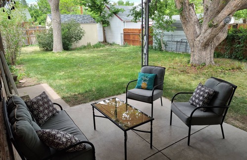 Cheyenne Casa | Dee's Cottage, Central, Entire Home, Pet Friendly.