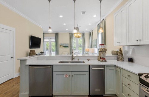 White's Gulfview Casa | Deeded Beach Access - Private Pool, Gulf Views, Bikes!