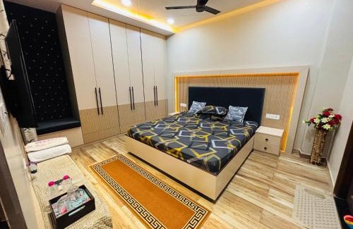 Mahmoorganj Casa | Deeha - A Luxe Stay
